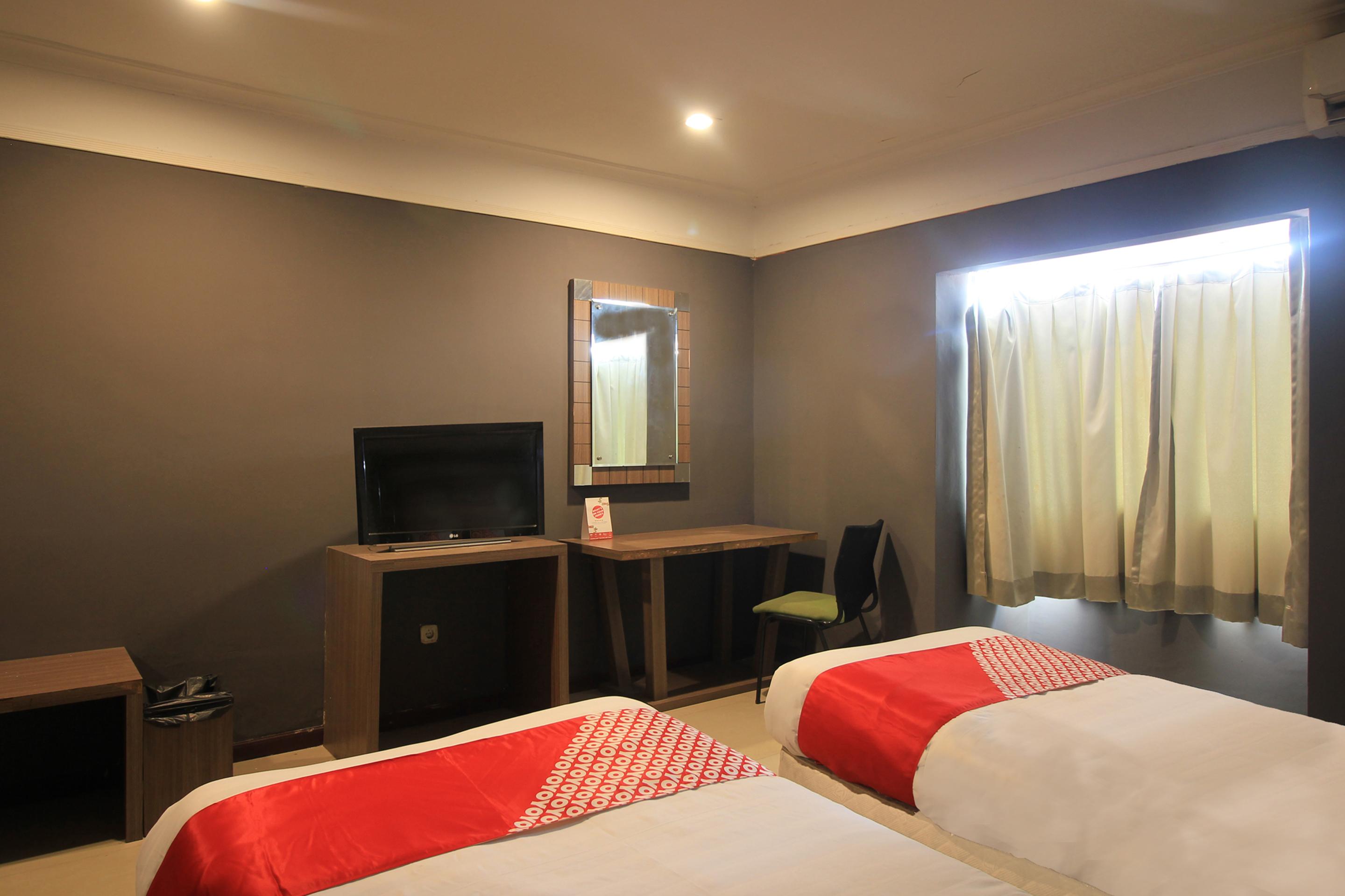 Oyo 1367 Damon Butik Hotel Pekanbaru Bagian luar foto