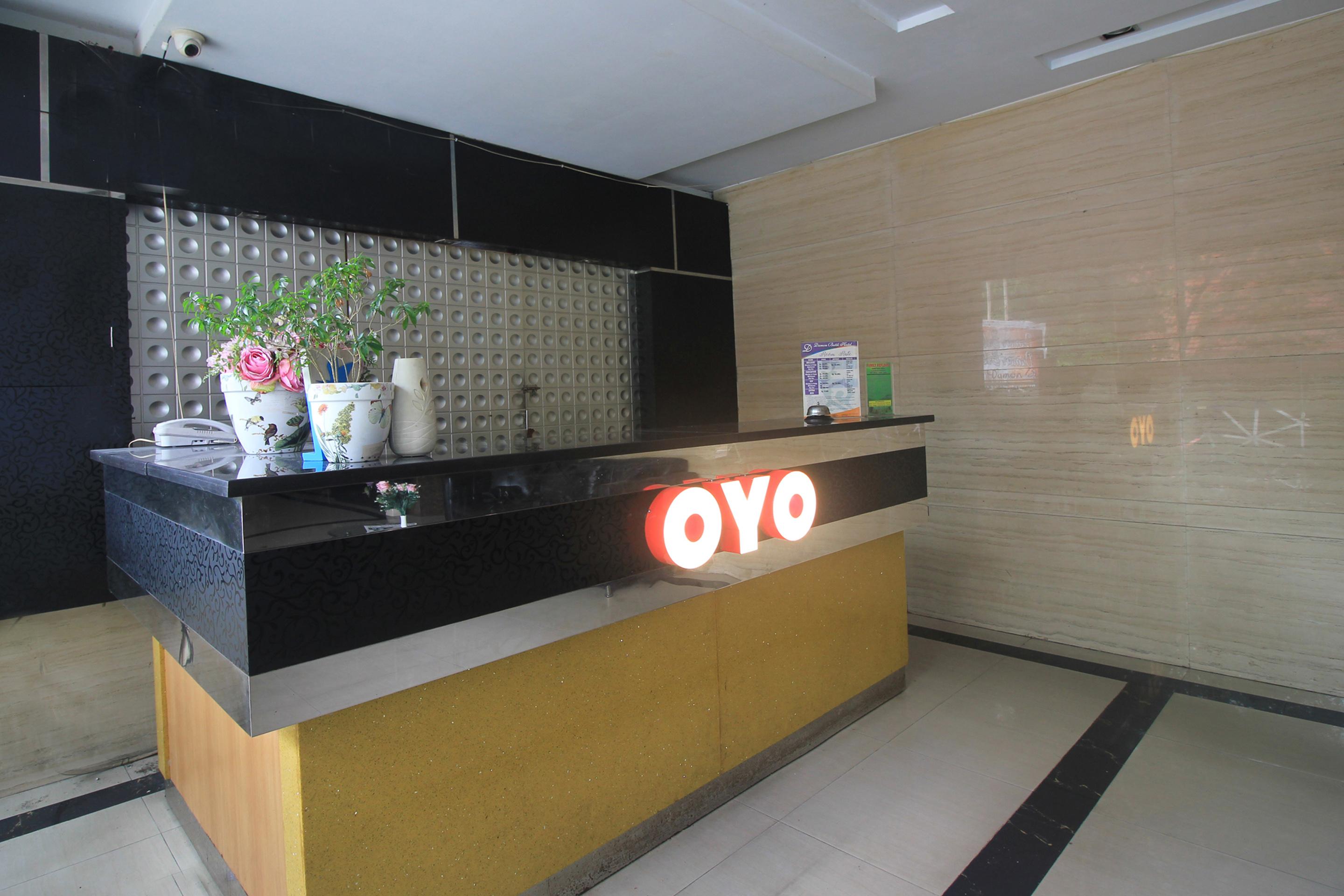 Oyo 1367 Damon Butik Hotel Pekanbaru Bagian luar foto